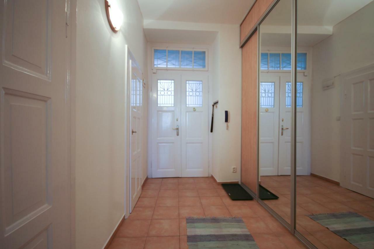 Apartman Mrakodrap Plzeň Extérieur photo