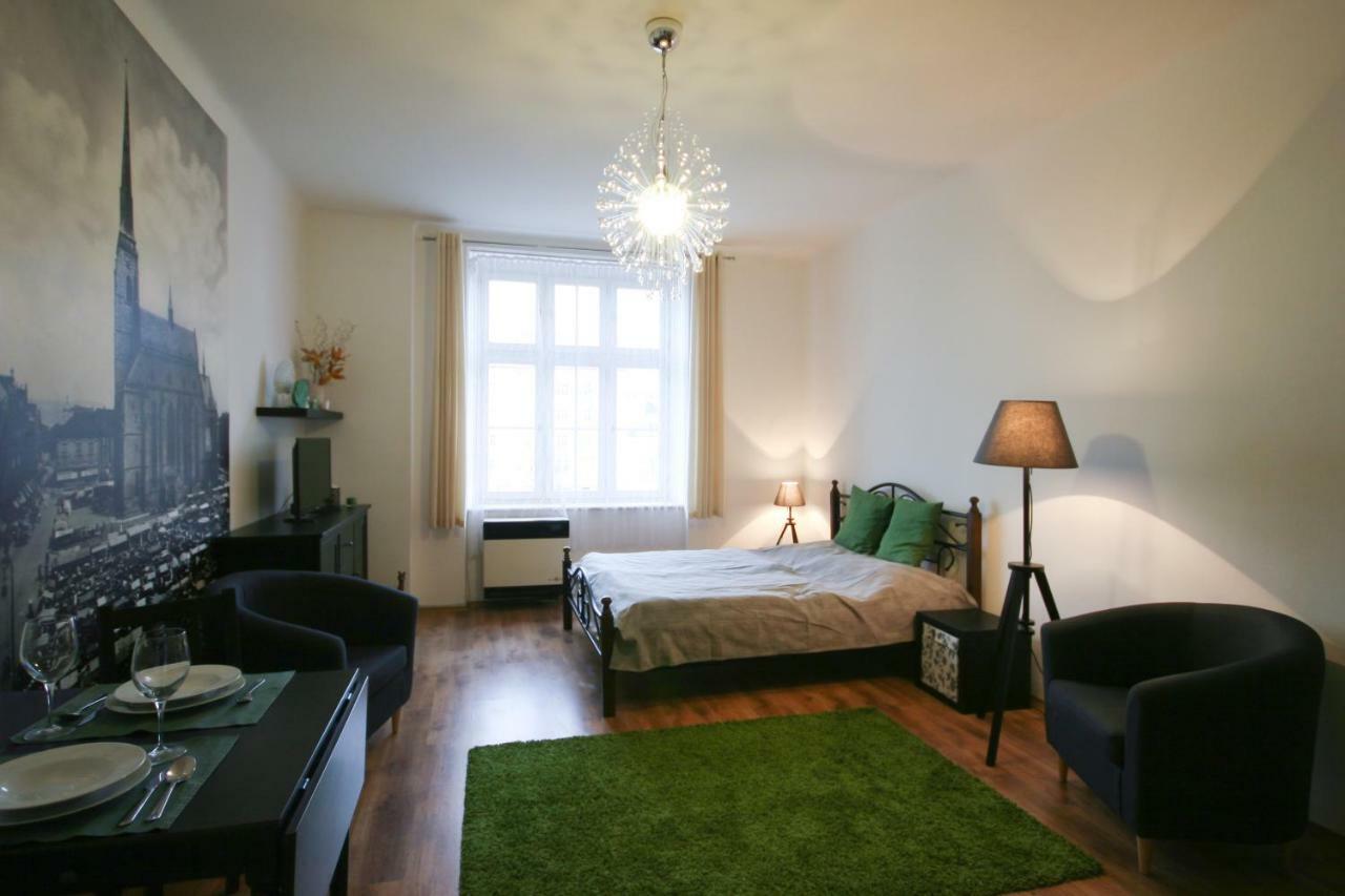 Apartman Mrakodrap Plzeň Extérieur photo